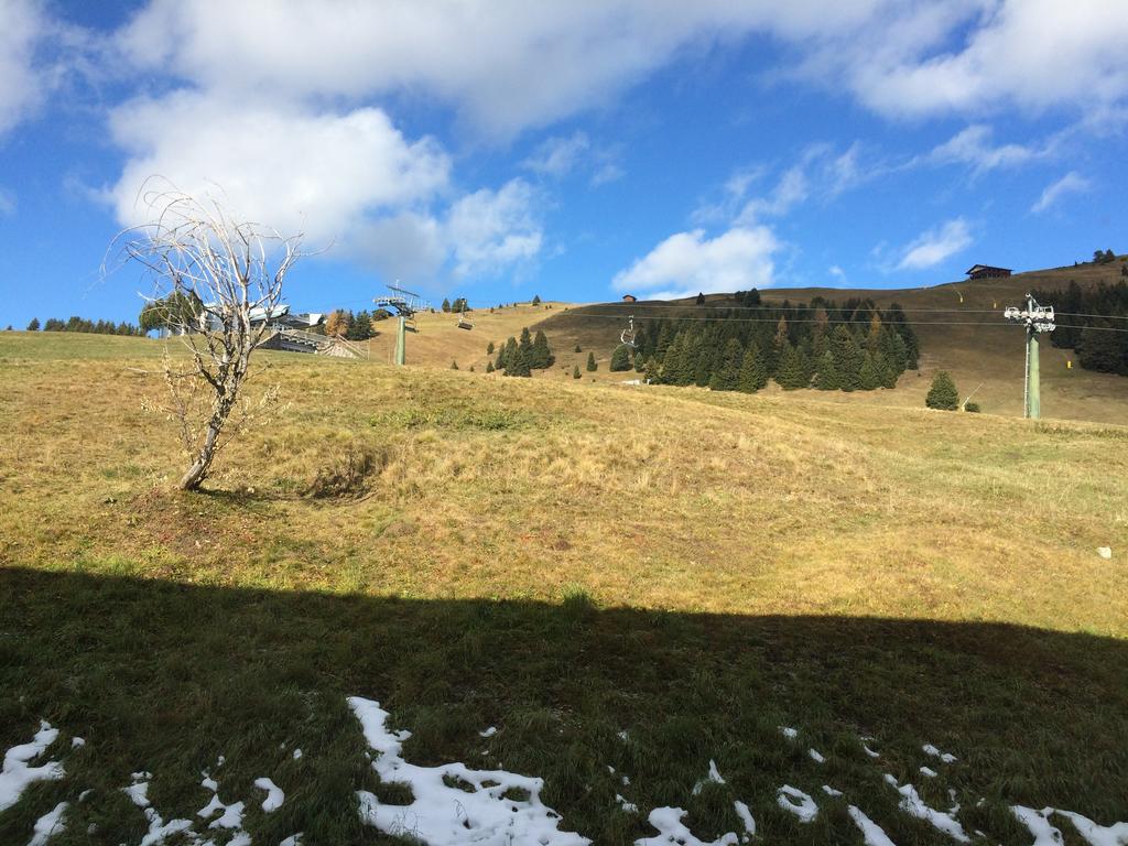 Appartamento Alpe Di Siusi Habitación foto